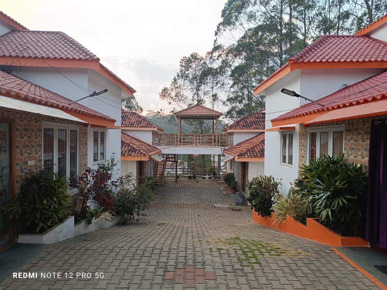Snow White Home,Bedford Road, Yercaud Exterior foto